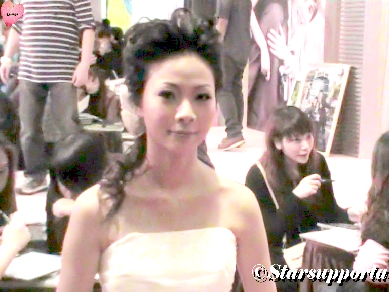 20101106 Hong Kong Wedding and Wedding Accessories Expo - Show Girl @ 香港會議展覽中心 HKCEC